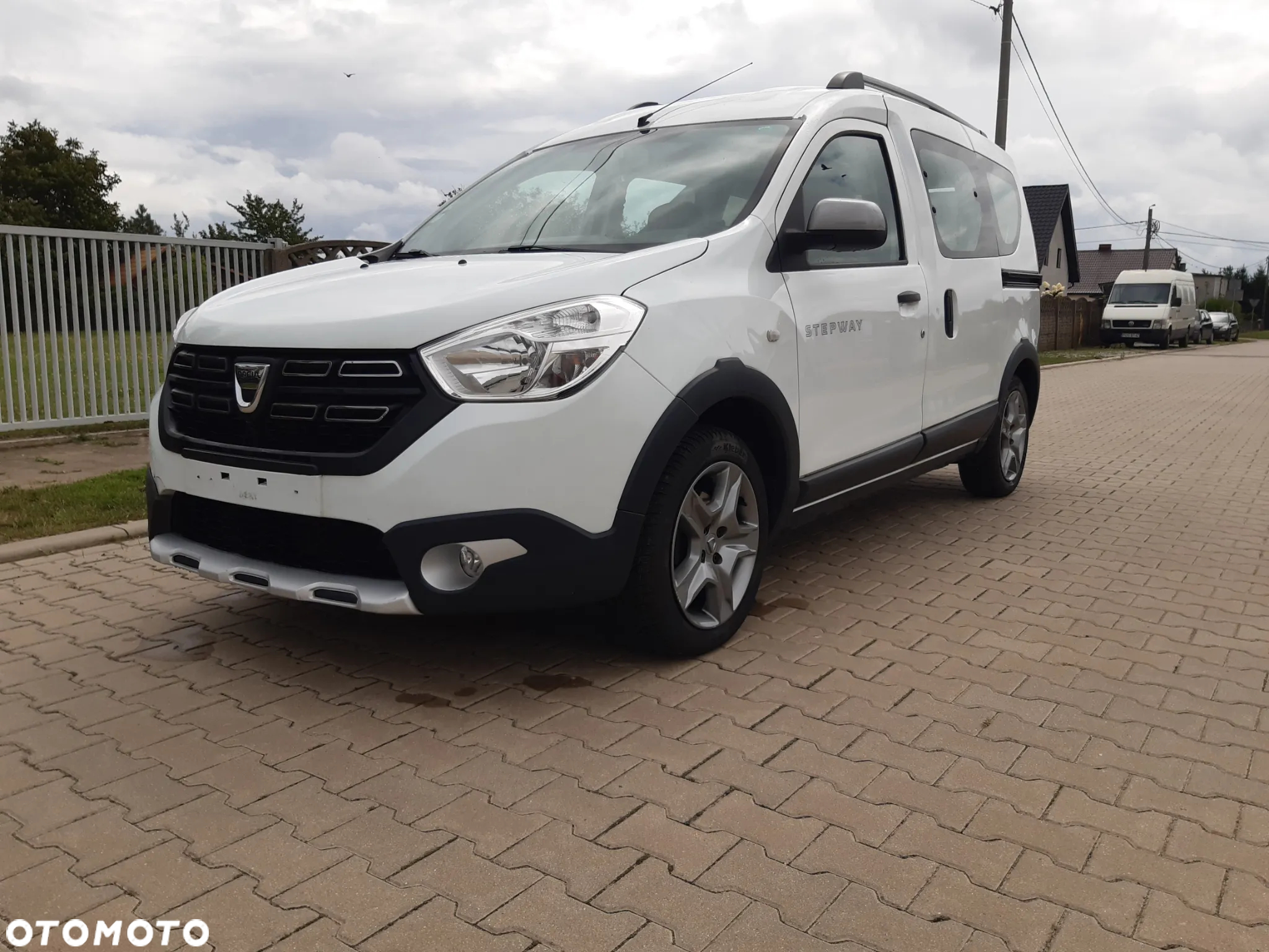 Dacia Dokker TCe 115 Stepway - 7