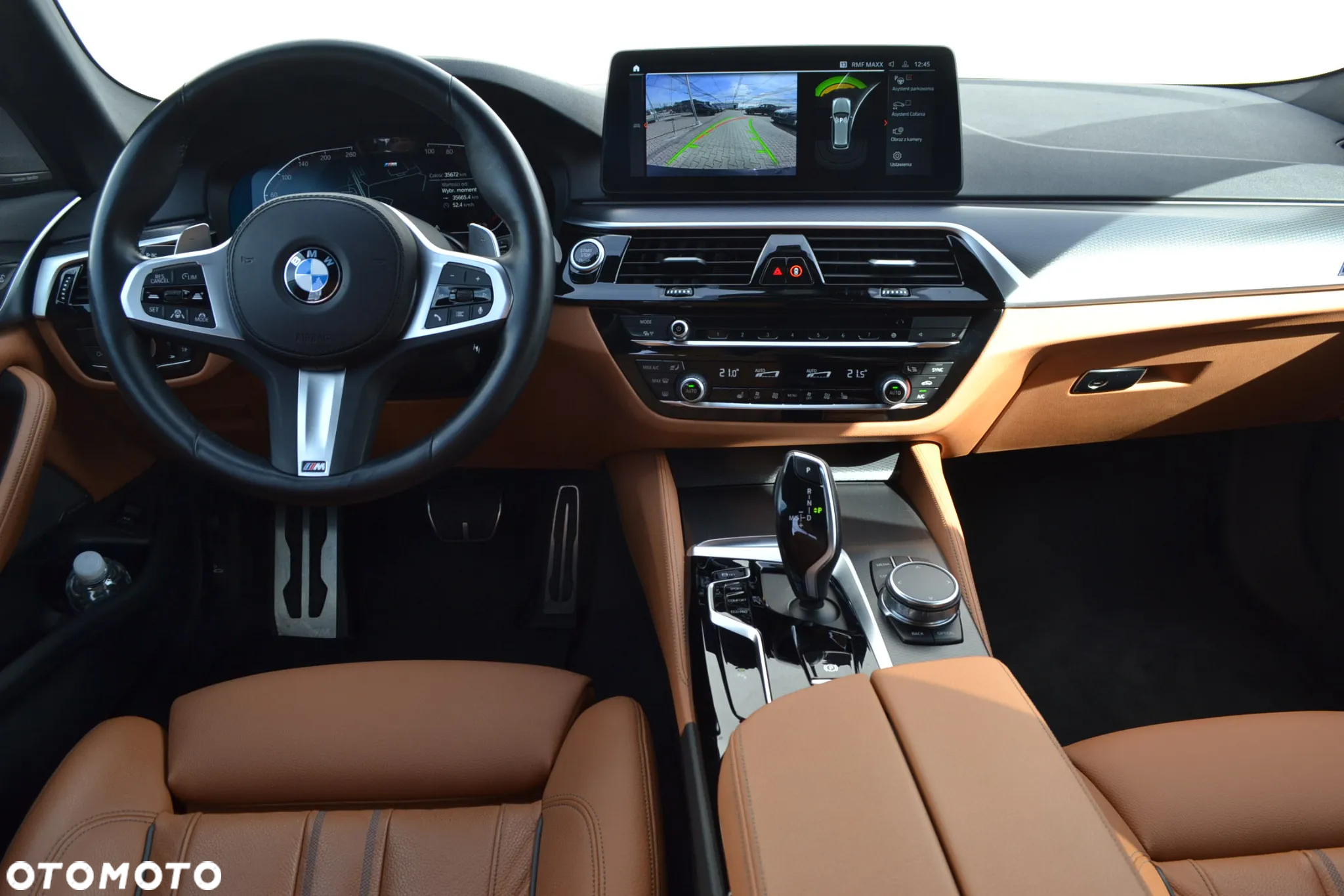 BMW Seria 5 540d xDrive Touring M Sport Edition - 10