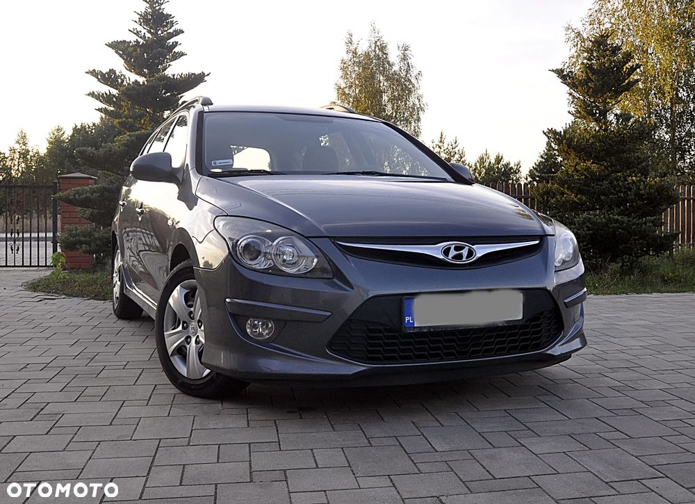 Hyundai i30 1.6 CRDi Comfort EU5 - 3