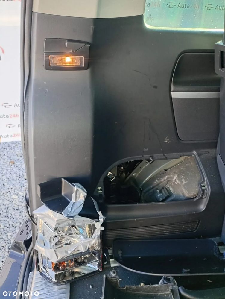 Volkswagen Multivan BiTDI L1 Highline - 17