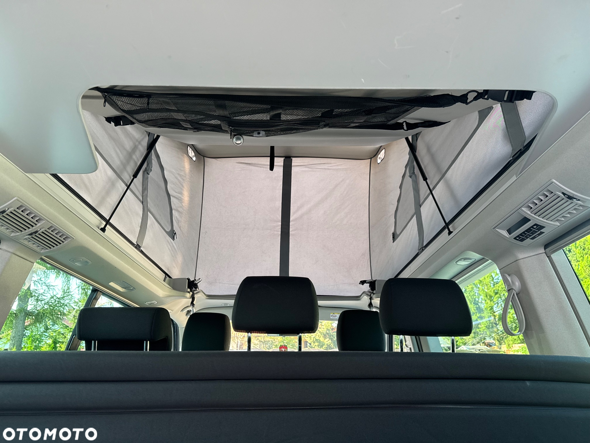 Volkswagen California - 18