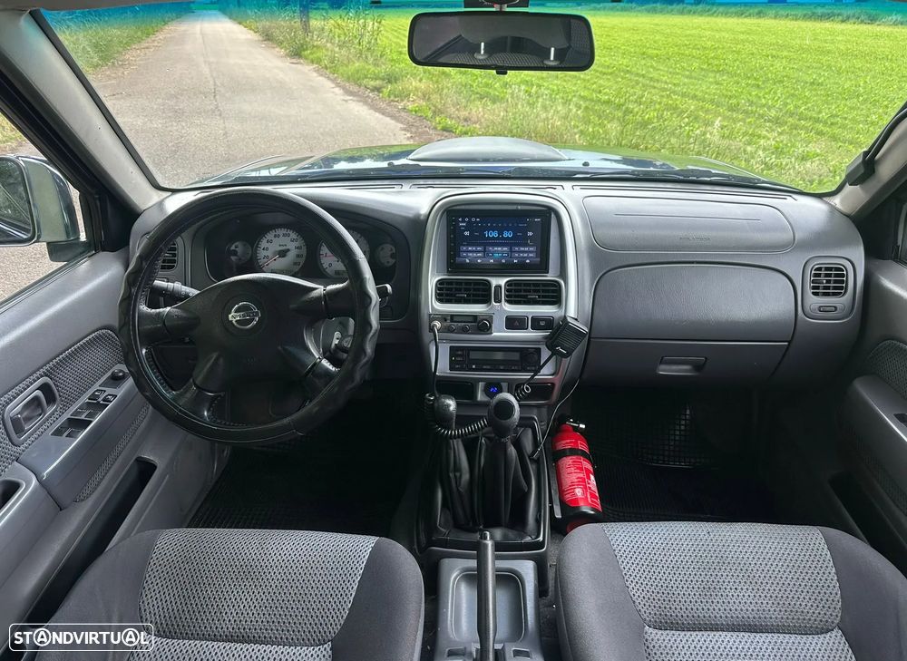 Nissan Pick Up 4WD Rally Raid - 12