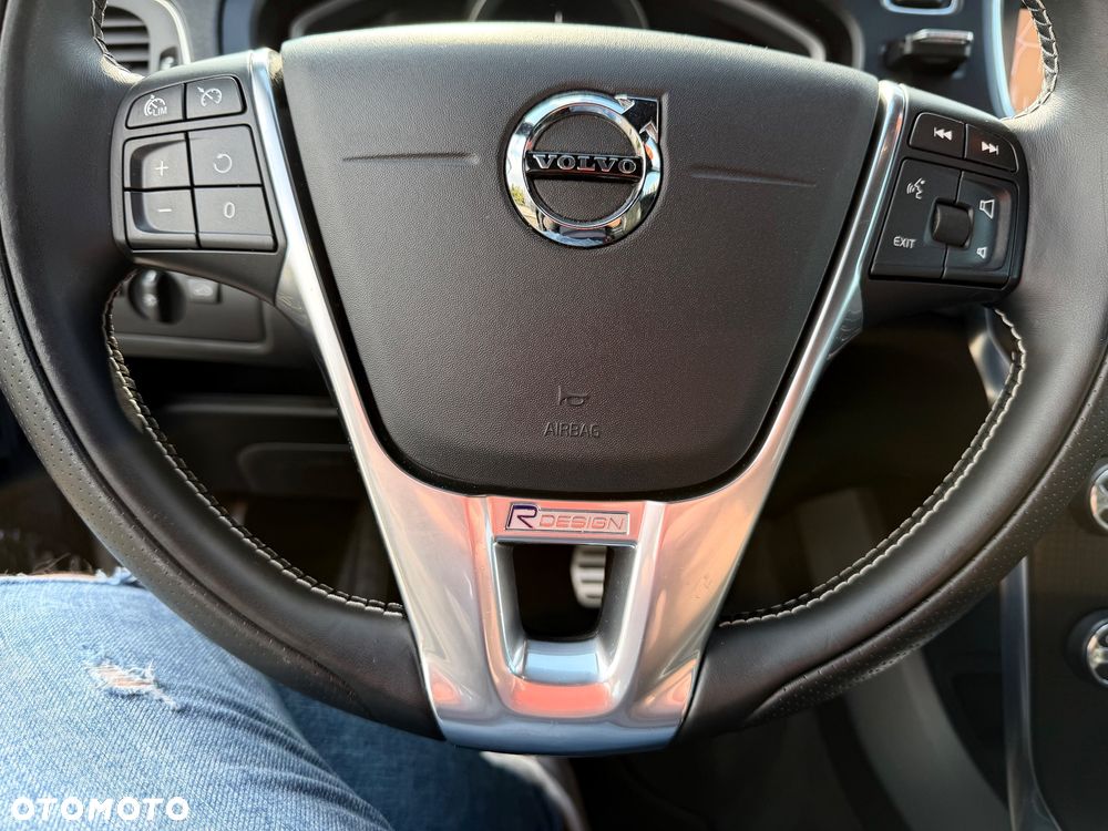 Volvo V40 D2 RDesign - 17