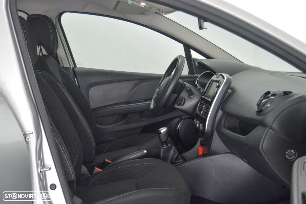 Renault Clio Sport Tourer 0.9 TCE Limited - 26