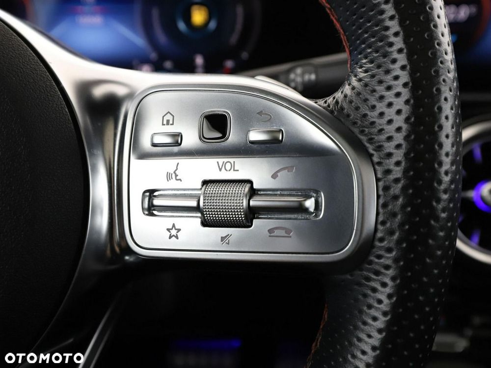 Mercedes-Benz CLA 200 d 8G-DCT AMG Line - 36