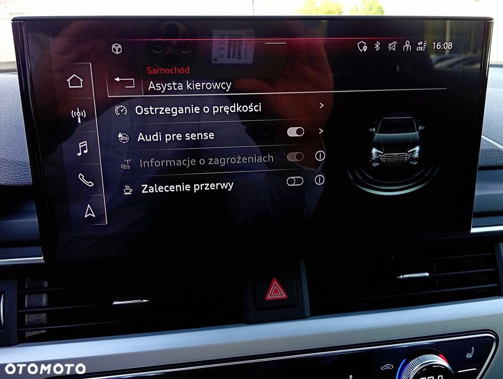 Audi A4 Limousine - 32