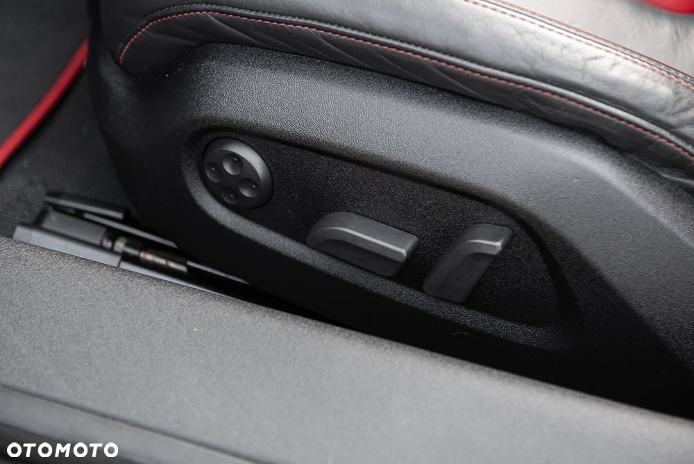 Audi TT S Roadster tronic - 19