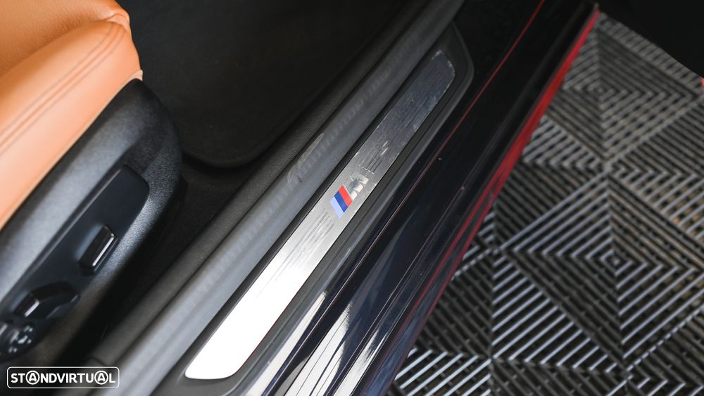BMW 520 d Pack Desportivo M Auto - 37