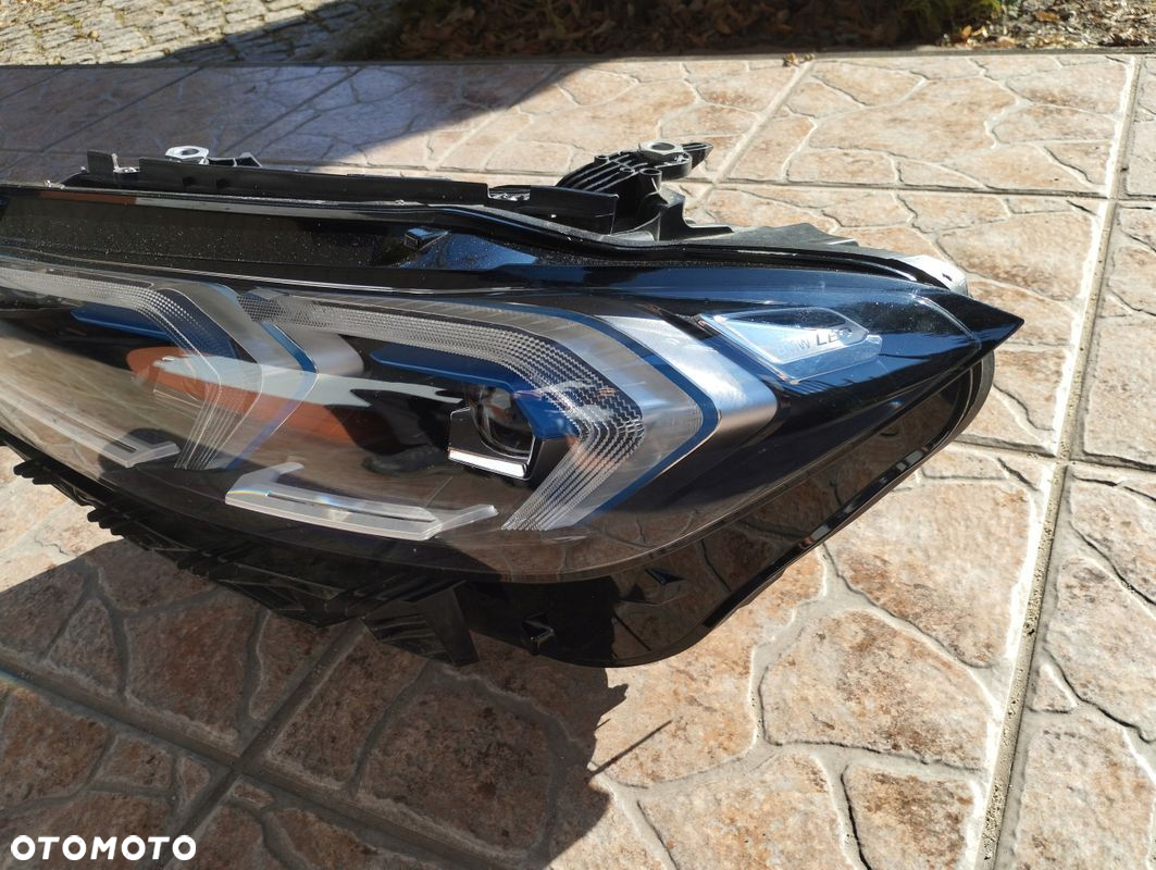 Lampa lewa Full LED NIEBIESKA BMW 3 G20 G21 LIFT LCI 2022-^ 5A1A353 - 2