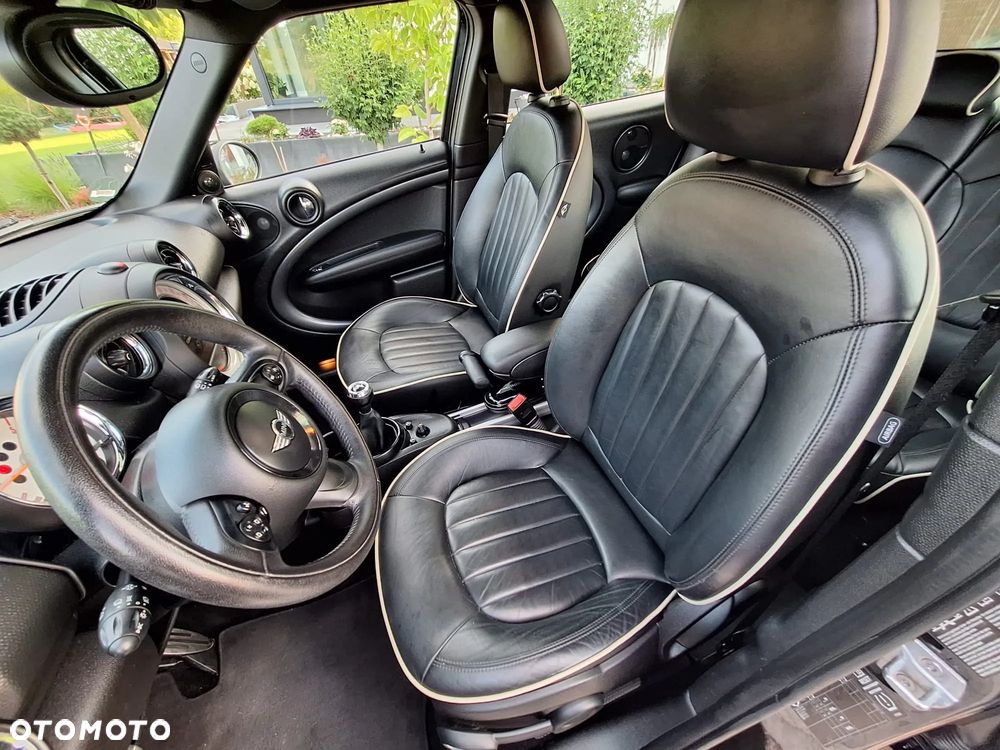 MINI Countryman Cooper SD All4 - 24