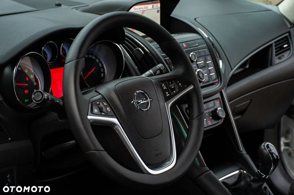Opel Zafira Tourer 1.4 Turbo Innovation - 26