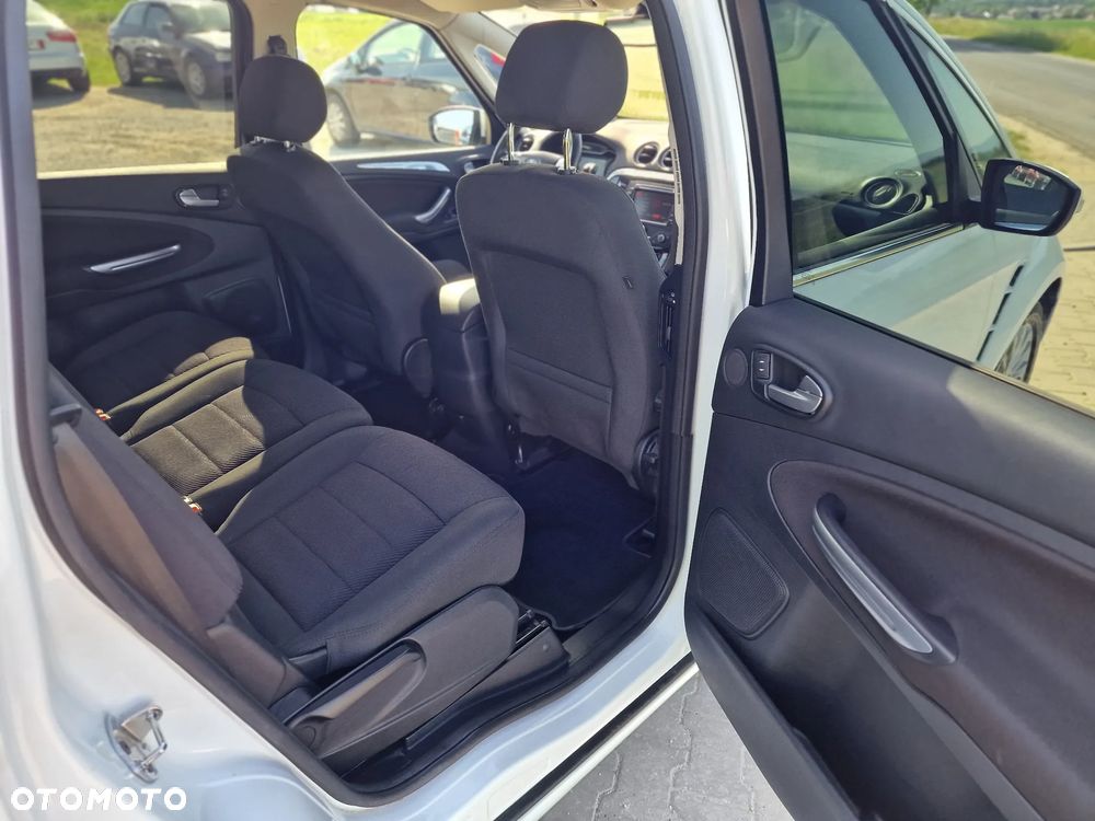 Ford S-Max 2.0 TDCi Titanium - 24
