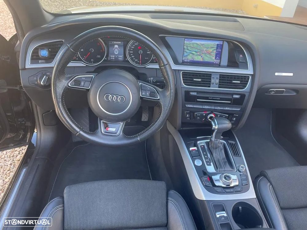 Audi A5 Cabrio 2.0 TDi Multitronic S-line - 16