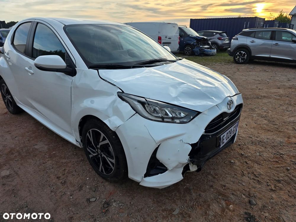 Toyota Yaris - 6