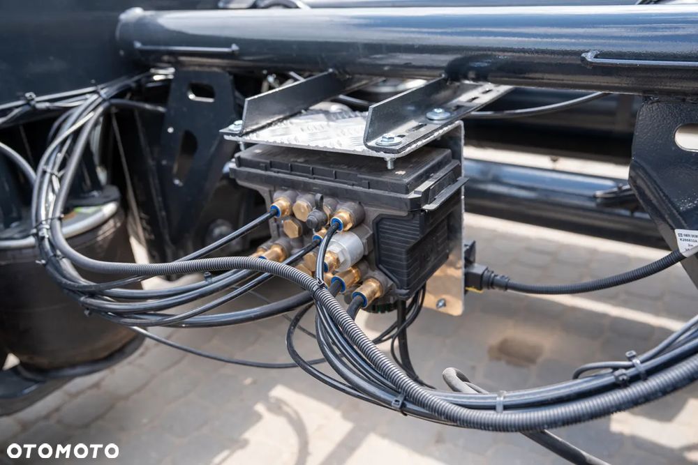 SLT Group PT KP-12 - 19