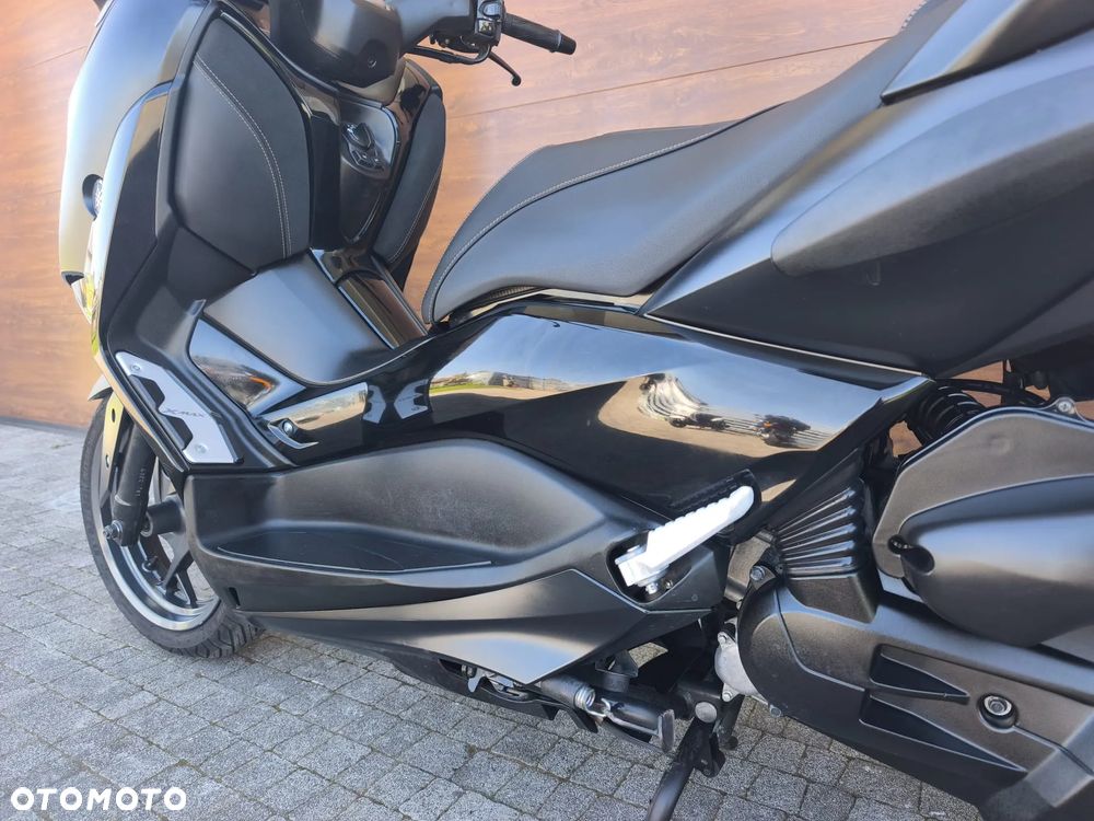 Yamaha X-max - 16