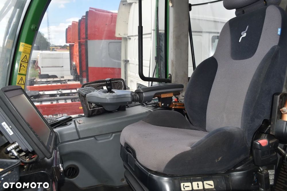 John Deere 1210E - 18