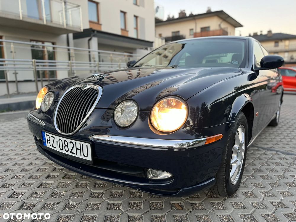 Jaguar S-Type 2.5 V6 Sport - 31