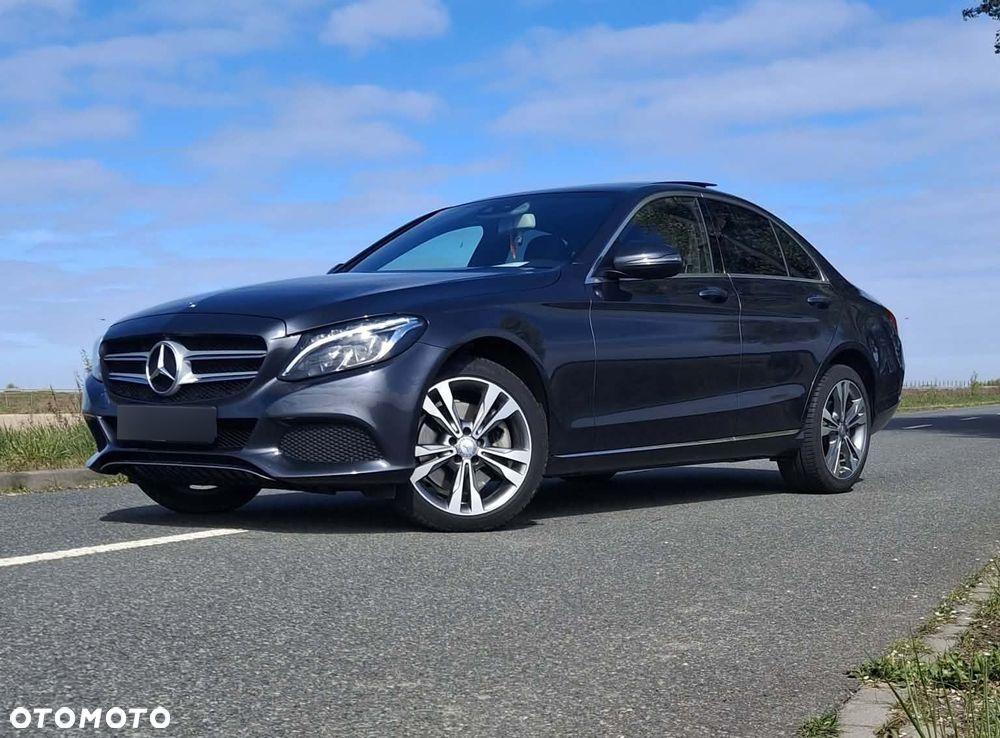 Mercedes-Benz Klasa C 300 7G-TRONIC Exclusive - 1