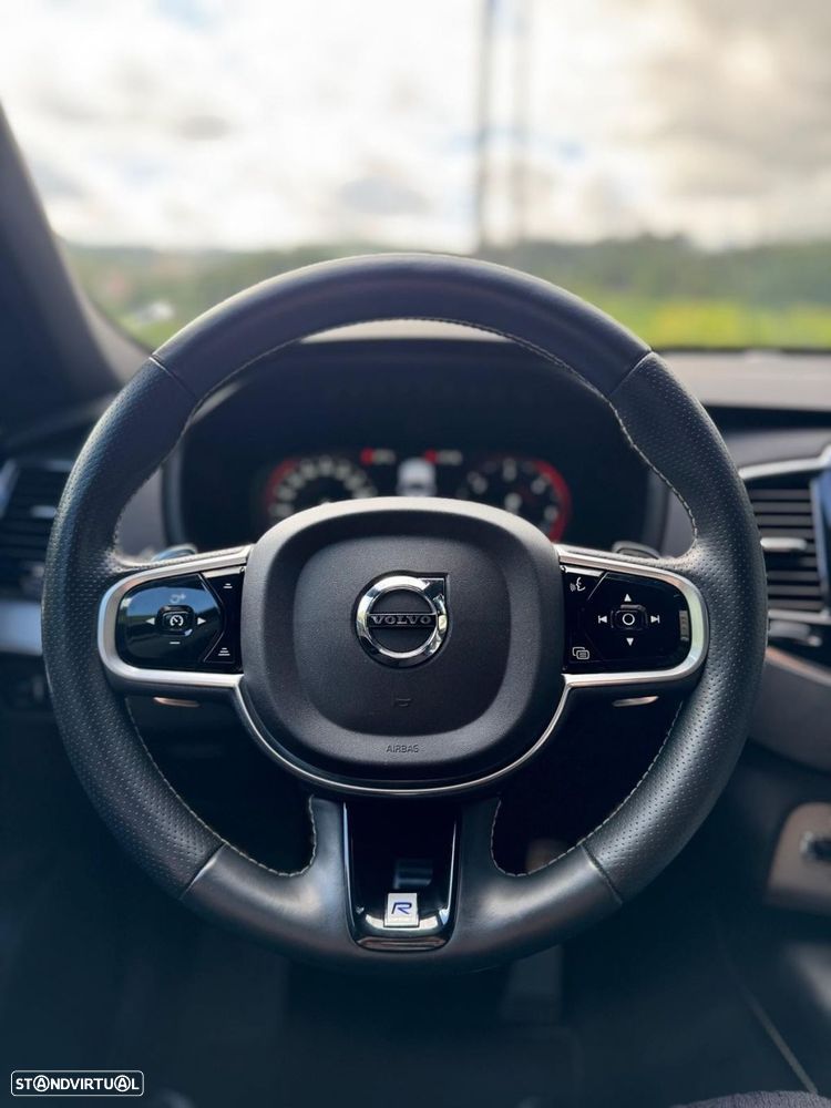 Volvo XC 90 2.0 D4 R-Design - 38