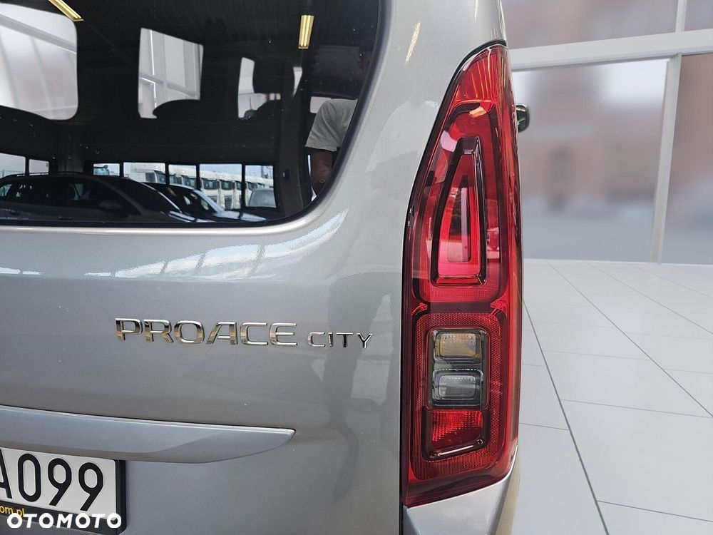 Toyota Proace City Verso Long 1.5 D-4D Business - 31