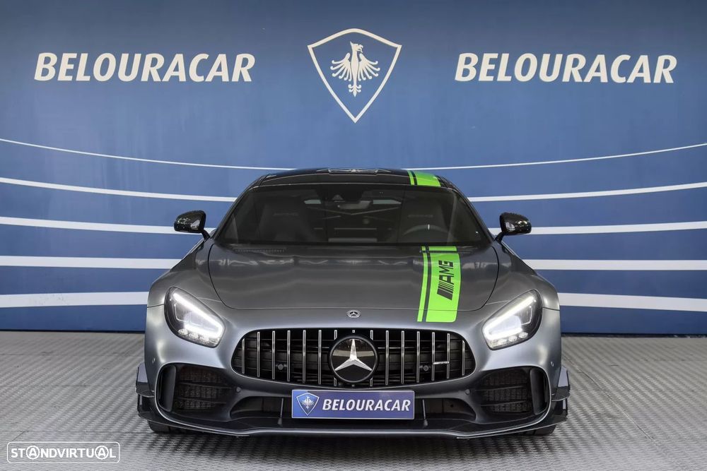 Mercedes-Benz AMG GT R foto 2