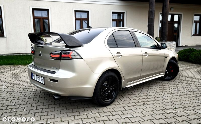 Mitsubishi Lancer - 4