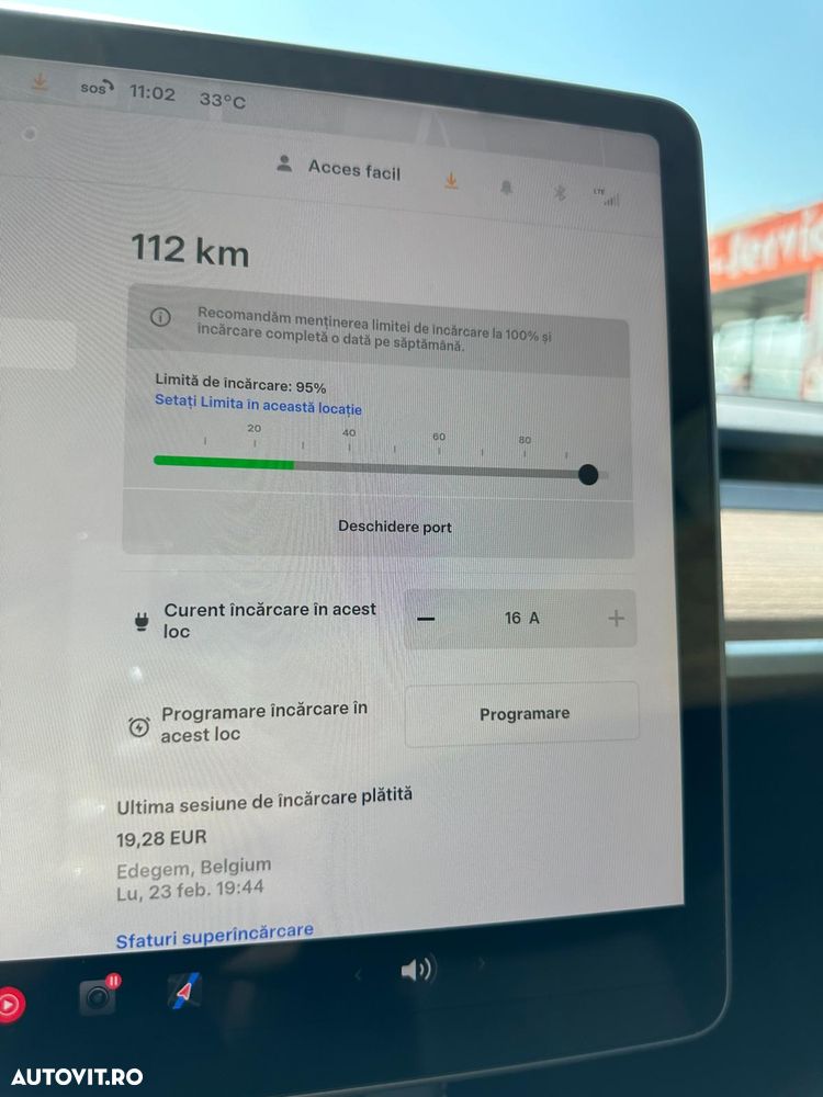 Tesla Model Y - 36