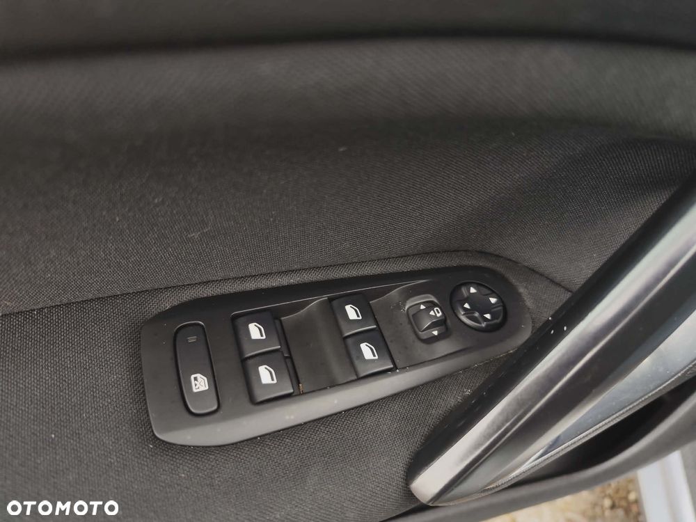 Peugeot 308 BlueHDi FAP 130 Stop & Start Allure - 35