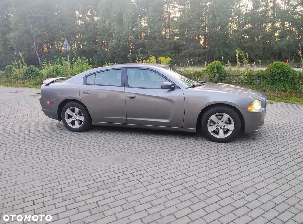 Dodge Charger - 10