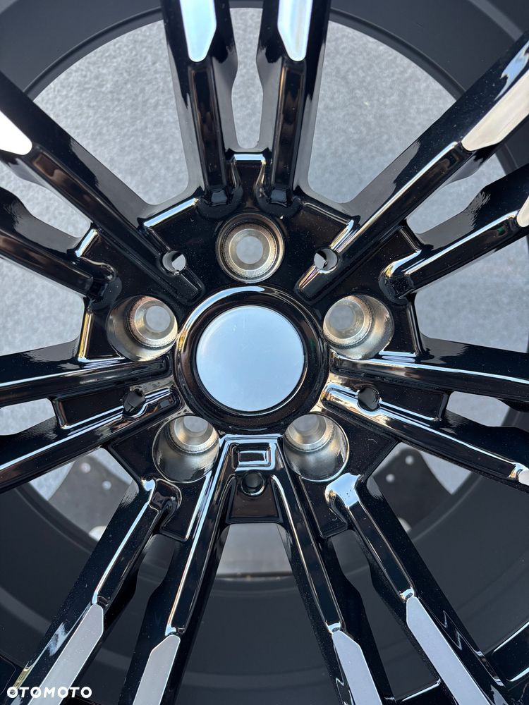 NOWE alufelgi M pakiet 5x112 19 felgi 8.5j i 9.5j ET30 i ET35 BMW seria 3 G20 G22 G30 G31 F44 G22 G23 G32 F39 G60 G01 X1 F48 G42 X2 U06 Active Tourer Z4 G29 xDrive jak Styling 930 czarne Japan Racing Carbonado - 5