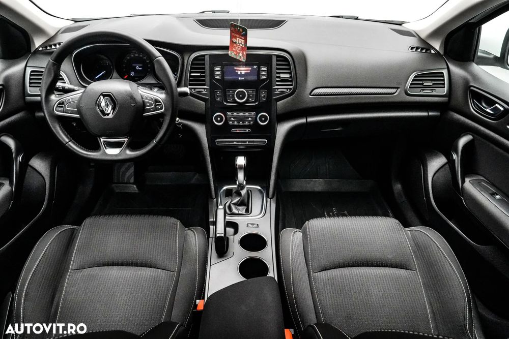 Renault Megane TCe 140 GPF EDC Equilibre - 8