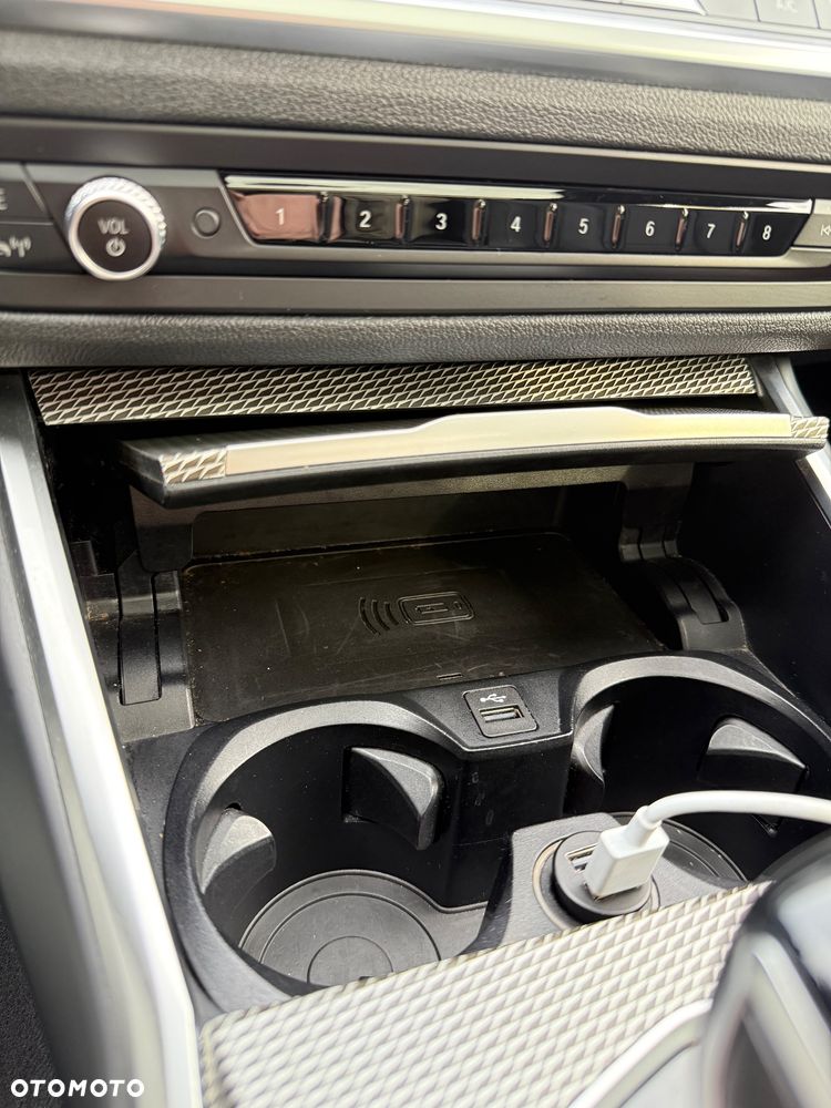 BMW Seria 3 - 21