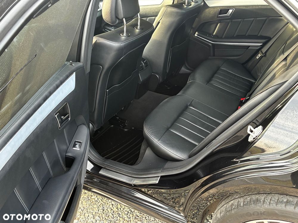 Mercedes-Benz Klasa E - 17