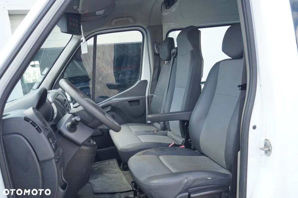 Renault Master - 24