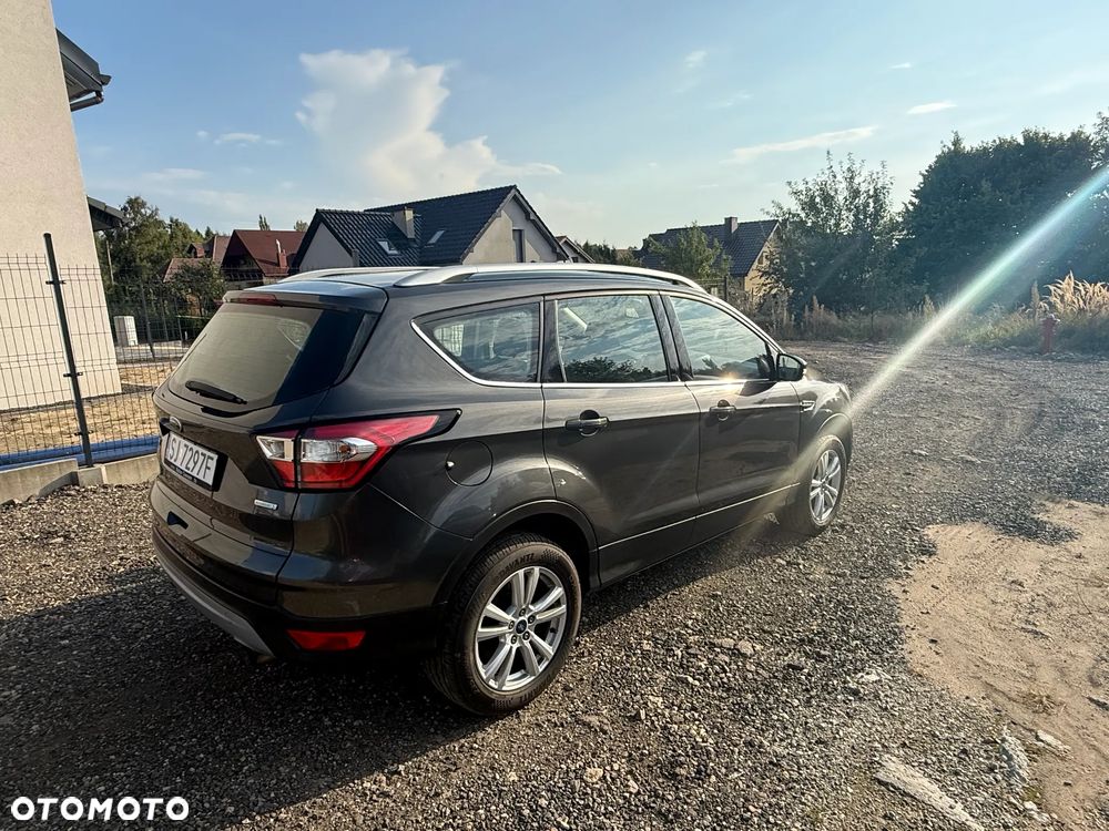 Ford Kuga 1.5 EcoBoost 2x4 Titanium - 8