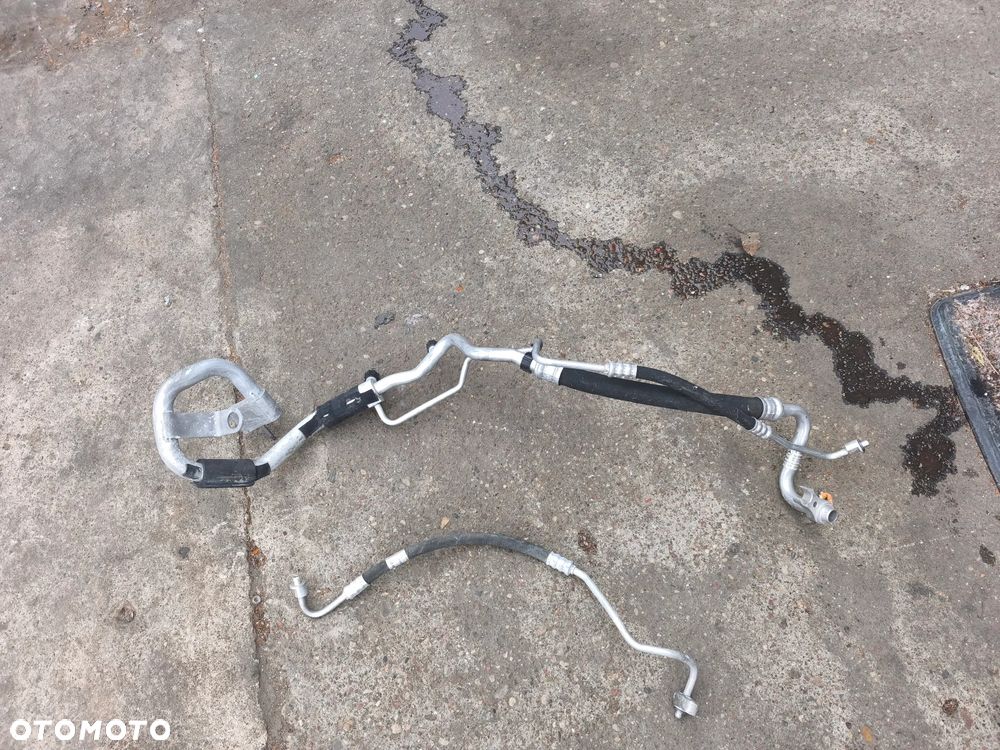 Przewody klimatyzacji Mercedes-Benz c-klasa w205 a2058301600 a2058305301