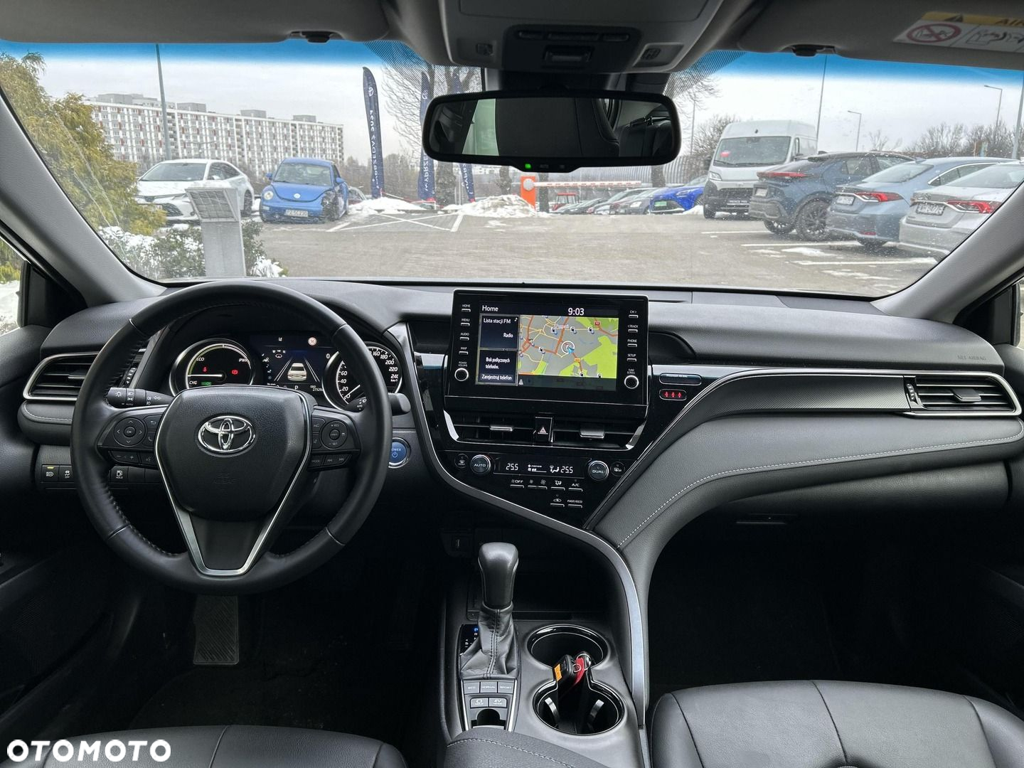 Toyota Camry - 11