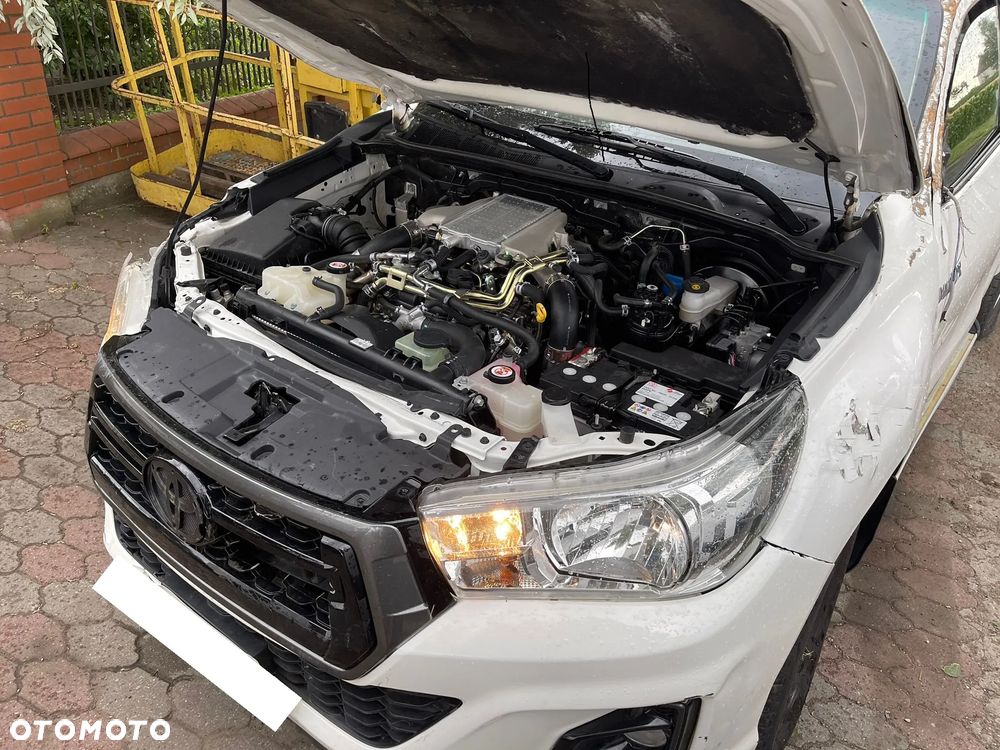 Toyota Hilux 4x4 Extra Cab Comfort - 35