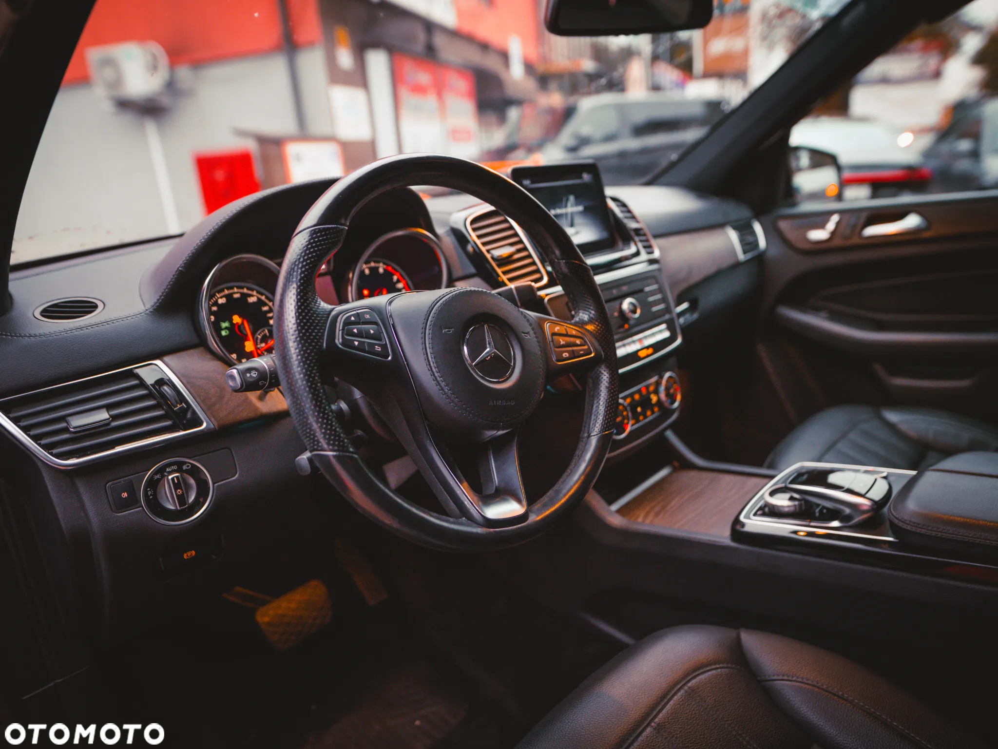 Mercedes-Benz GLS 400 4Matic 9G-TRONIC Exclusive - 23