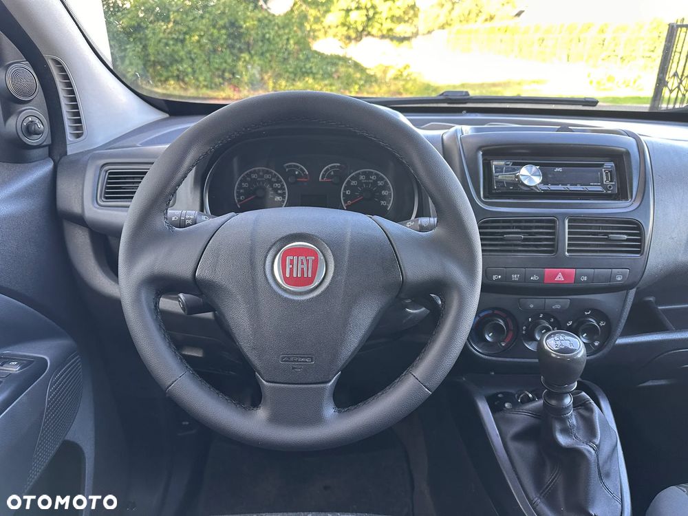 Fiat Doblo 1.4 16V Lounge - 27