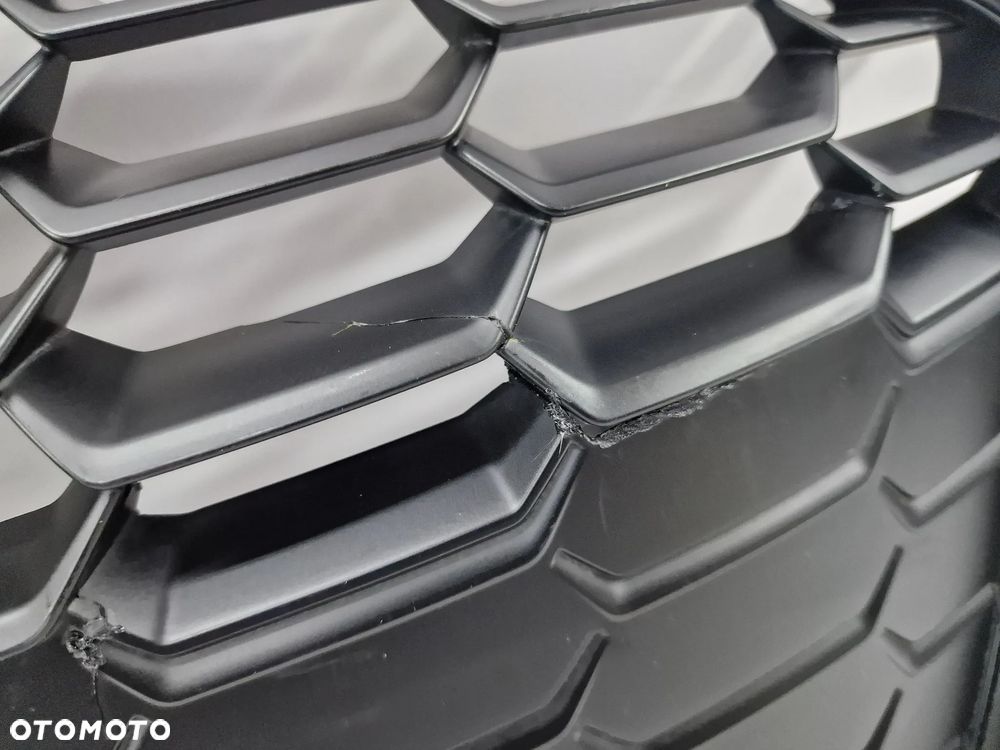 AUDI A3 8Y0 S-LINE 20- ATRAPA / GRILL PRZEDNI PRZÓD , CZARNA MATOWA Z CZARNĄ RAMKĄ, CHROM NA PDC , NR 8Y0853651B , NR AUKCJI GL370 - 16