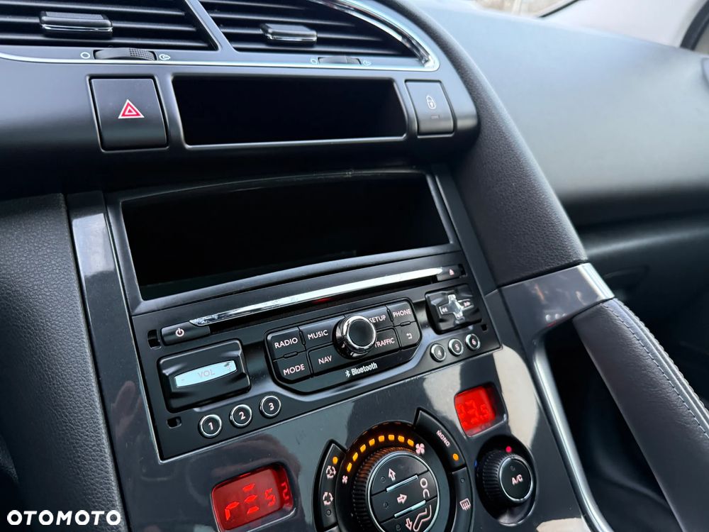 Peugeot 3008 120 VTi Access - 19