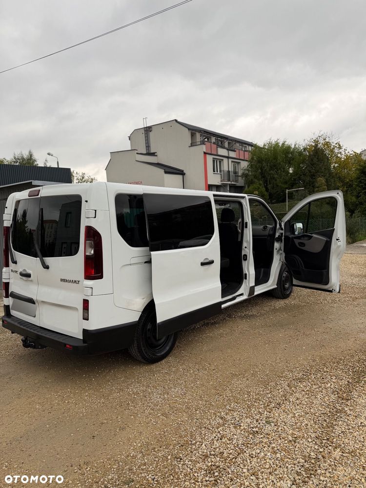 Renault Trafic Grand 1.6 dCi - 24