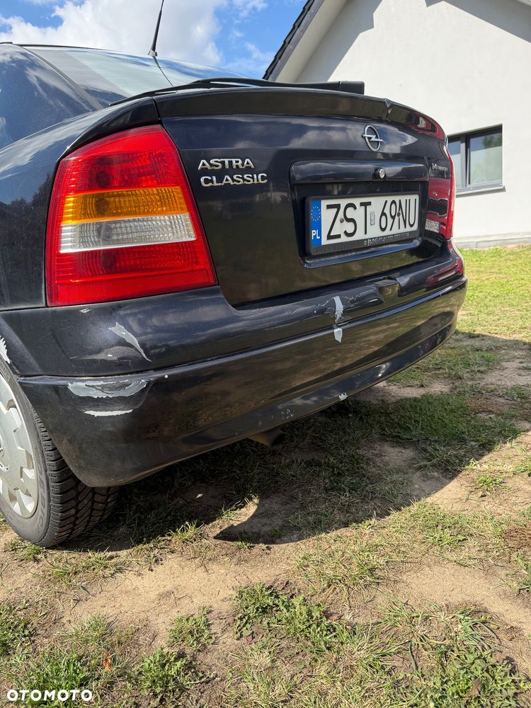 Opel Astra 1.4 - 11