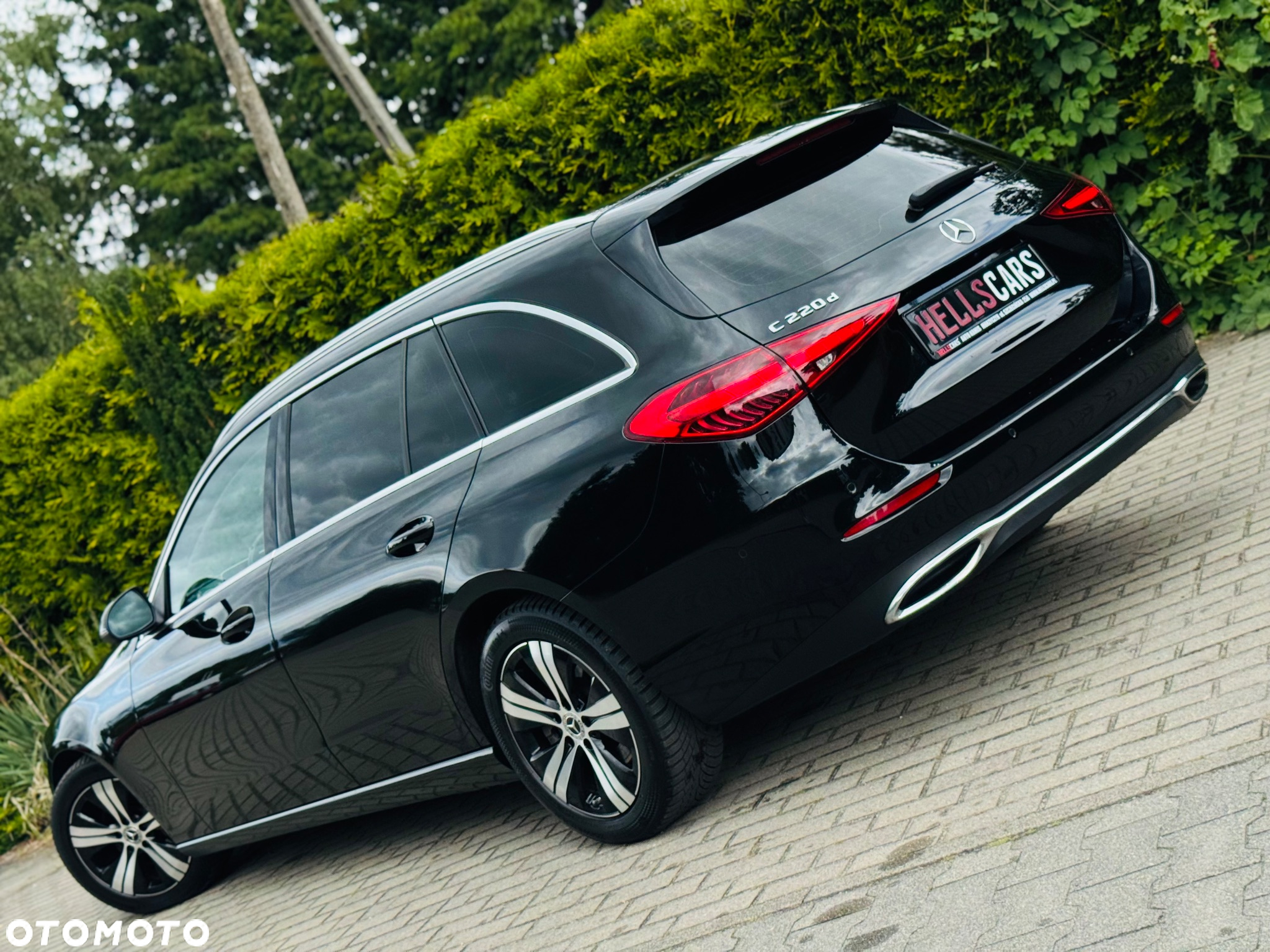 Mercedes-Benz Klasa C 220 d T 9G-TRONIC Avantgarde - 4