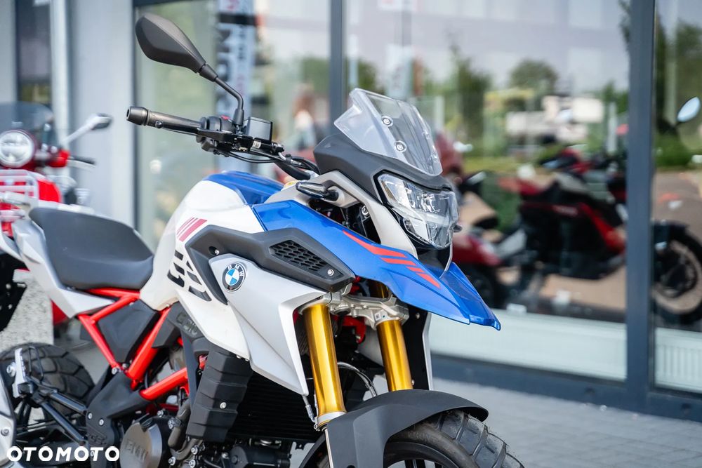 BMW G - 9
