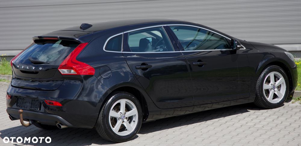 Volvo V40 D3 Momentum - 18