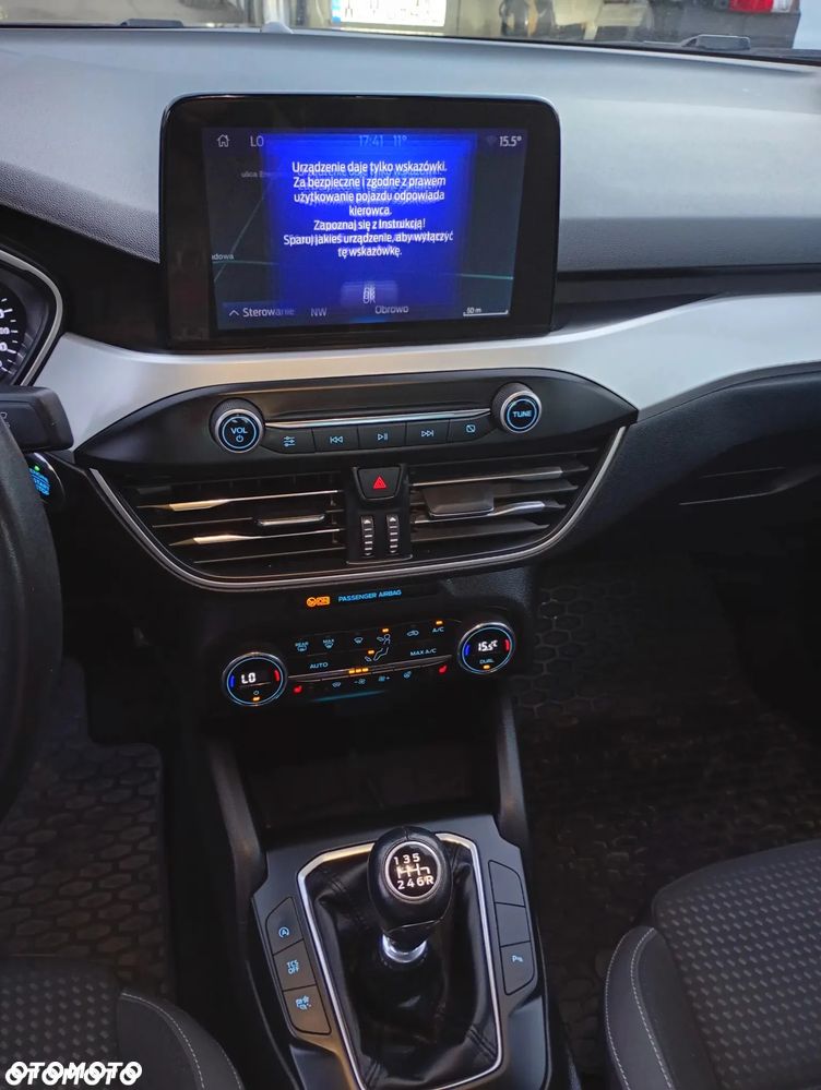 Ford Focus - 19