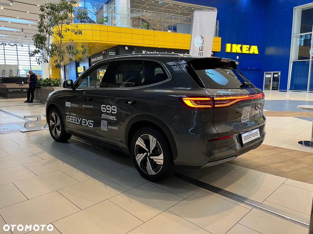 Geely EX5 - 8
